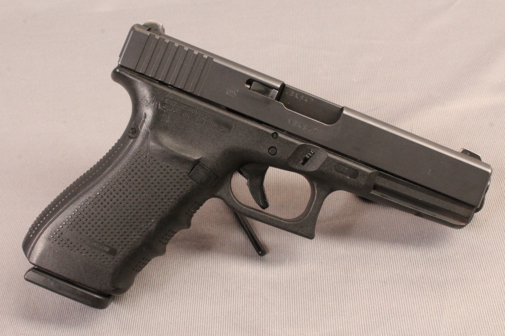 Glock~21 Gen 4~45 AUTO Price, Deals & In Stock Offers | ARMSAGORA